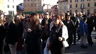 Grosse Pointe South Choir singing in front of the Leaning Tower of Pisa - Pisa, Italy