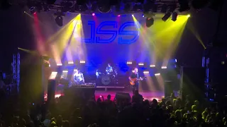 USS Live - Work Shoes  - Guelph - 2 Nov 18