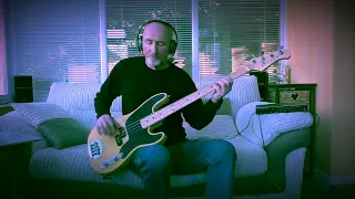 Keep On Rockin' In The Free World - Neil Young (Bass Cover)