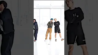 Raka Taka Taka Dance BTS version 💫💜 #shorts #ytshorts #bts