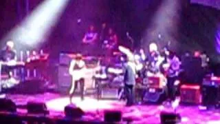 Jeff Beck Solo to end Little Brown Bird  Madison Square Garden