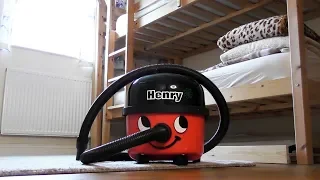 Clean With Me SPEED CLENNING of Boys Room ➡️ Woman VACUUMING with Henry Hoover #vacuumwithme #vacuum