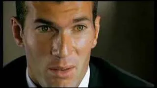Intro of 'Zinedine Zidane - Comme Dans Un Rêve'