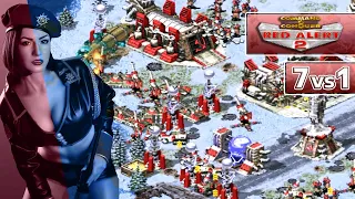 Red Alert 2 | Arctic Circle With The Soviets | 7 vs 1