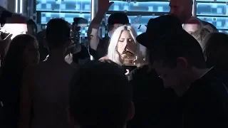 Lady Gaga Backstage Kissing Her GRAMMY | 2019 GRAMMYs