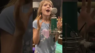 Miriam recording Adele’s “Easy On Me”