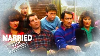 Santa Visits The Bundys! | Married With Children