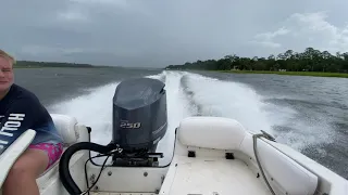 2000 Boston Whaler Ventura Twenty with a brand new 250hp Yamaha test run. (60mph)