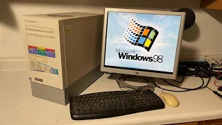 Vintage 90's Packard Bell Desktop A940-TWR