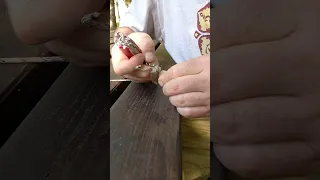 Techniques pour défaire un nœud récalcitrant