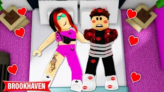 ACORDEI PRESO com a GAROTA MANDRAKE me BEIJANDO! no BROOKHAVEN RP (Roblox)