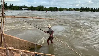 Real  life fishing under damReal life 100% under dam at countryside #fishing #castnet35