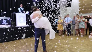 Pierwszy taniec - You are the reason (bachata) i La cintura (salsa) First dance wedding