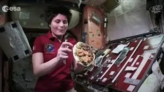 Тортильї на МКС: італійка куховарить у космосі