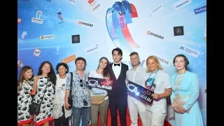 Dimash and fans NW2018 Sochi