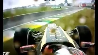 F1 Brazil 2012 - Kimi Räikkönen takes a shortcut