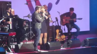 ZAZ Y PABLO ALBORÁN. " SOUS LE CIEL DE PARIS"