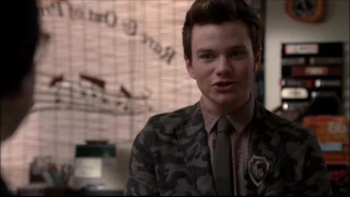 Glee - Kurt meets Chandler 3x17
