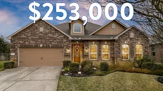 TOUR A $253,000 MAGNOLIA Texas Home | Houston Texas Real Estate | MoveLiveLoveTx