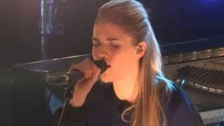 London Grammar - Strong (HD) Live In Paris 2014