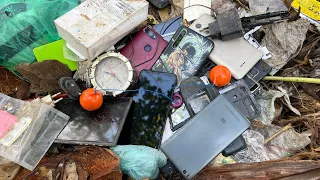 Rich scavenger, find lots of phones in the trash dump ( RESTORATION )