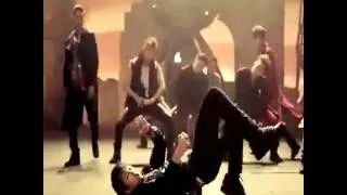 Zelo ONE SHOT dance move