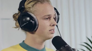 Isak Danielson - Wait a Minute (Live @ East FM)