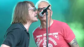 Soul Asylum Somebody To Shove & Misery Feat. Art Alexakis Summerland 2014, on 6/25/14