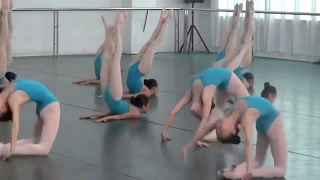Невероятный Танец (в обычной китайской школе танцев)