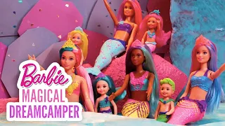 Le sirene e la melma brillante | Barbie Magical Dreamcamper | @BarbieItalia