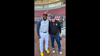 Presidente practica béisbol con Randy Arozarena