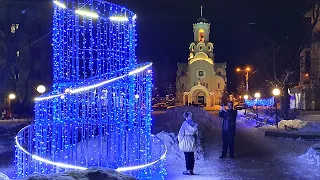 Russian Provincial Town Is Ready for Christmas and New Year Celebrations / Different Russia