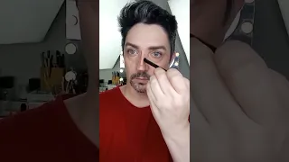 Técnicas de maquillaje que no funcionan en la vida real