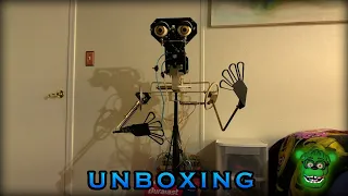 Chuck E Cheese/Pizza Time Theater Jasper Animatronic Mech UNBOXING!