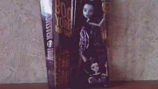 Распаковка и обзор куклы Monster High / Ель Иди из коллекции"Boo York, Boo York"