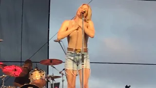 LeAnn Rimes - Remnants (Live in Del Mar - San Diego County Fair) 06/29/2017