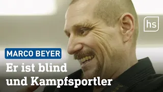 Blinder Kampfsportler gibt Selbstverteidigungskurse für Menschen mit Behinderung | hessenschau