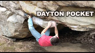 Bouldering in Dayton Pocket - Tennessee