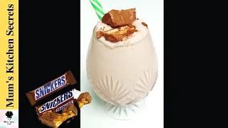 how to make snickers milkshake recipe | Summer Special Easy Milkshakes #shorts #YoutubeShorts
