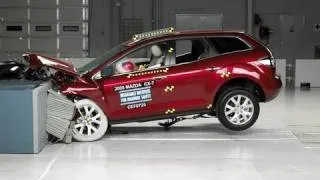 2008 Mazda CX-7 moderate overlap IIHS crash test