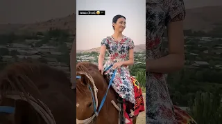 singlim seriali aktrisasi Aysanem Yusupova syomka jarayonida ot mindi🐎