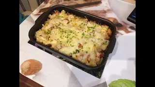 ЗАПЕЧЕННЫЙ КАРТОФЕЛЬ С СОСИСКАМИ,ПОМИДОРАМИ И СЫРОМ/BAKED POTATO WITH SAUSAGES, TOMATOES AND CHEESE