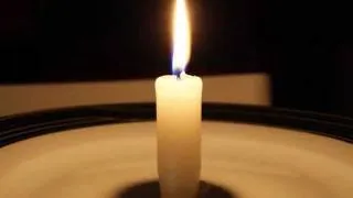 Candle burning Time Lapse