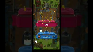 Clash Royale Level 1 vs Level 7 Gameplay Strategy Low level player High level arena Best Deck