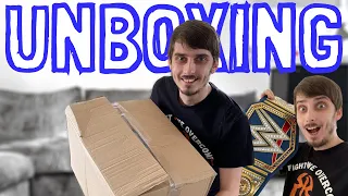 New Wrestling Belt UNBOXING - Blue Universal Championship Replica Belt!