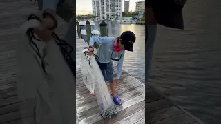 How to throw a 6 ft cast net