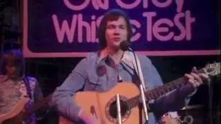 DAVID GATES (1975) - The Old Grey Whistle Test ("(I Use The) Soap")