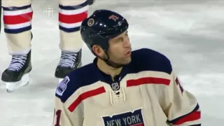 Mike Rupp goal (Jagr Salute) - 2012 Winter Classic | 01/02/2012 [HD]