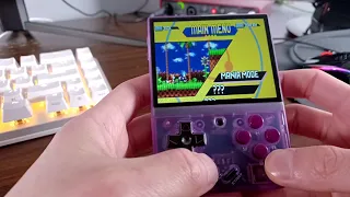 Sonic Mania on the Miyoo Mini Plus