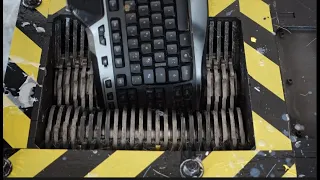 Vacuum Cleaner and Keyboard G40 VS Shredder